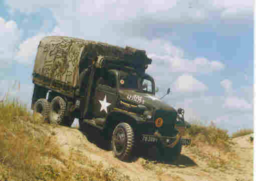 GMC cckw 352 in action, Bauj. 42